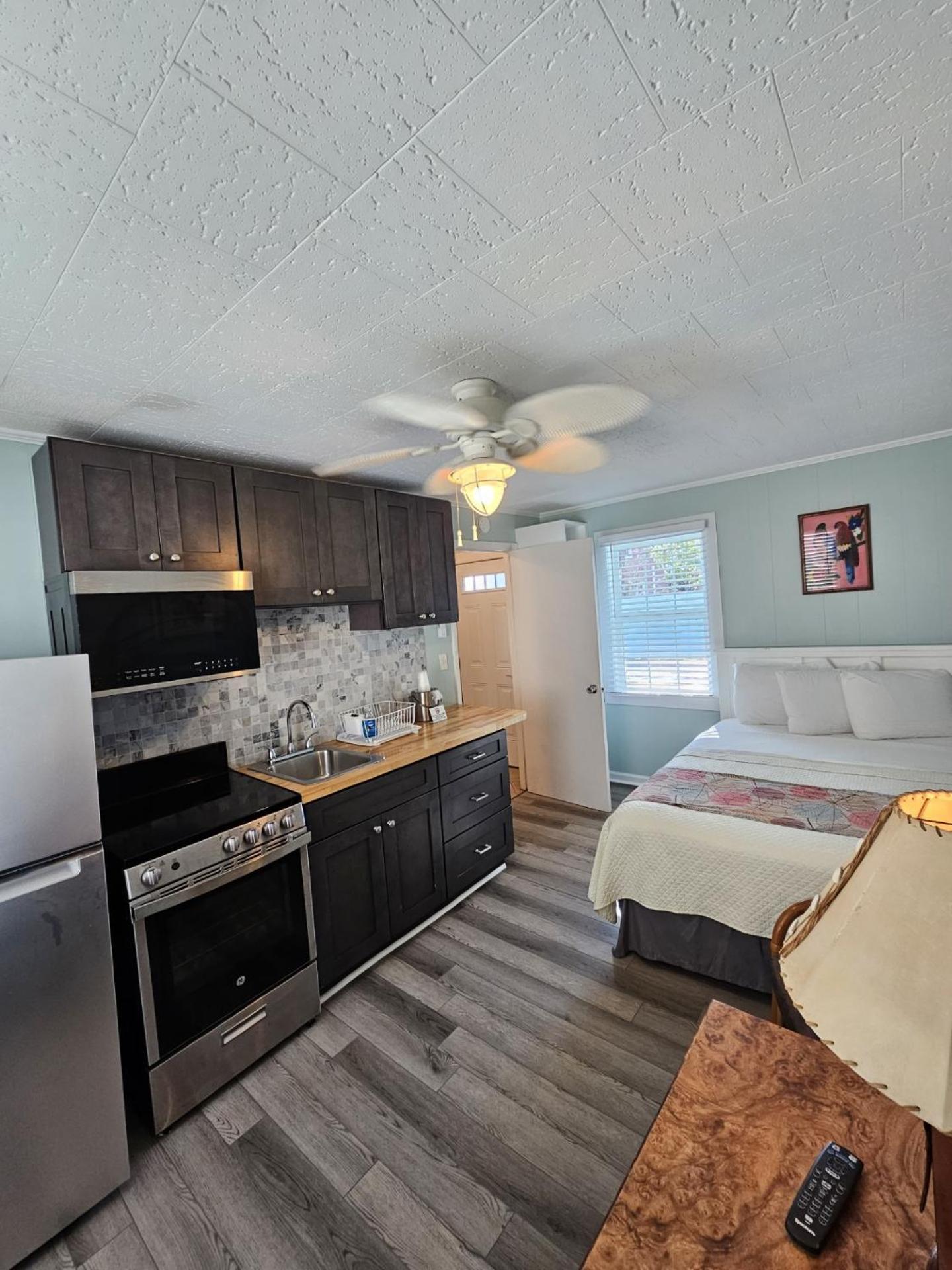 Island Guesthouse And Motel Obx 曼蒂奥 外观 照片